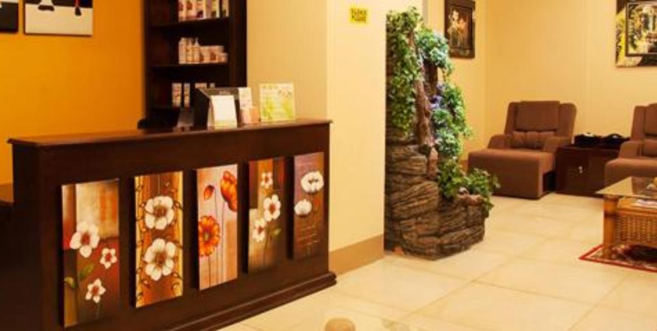 Hotel Essencia Dumaguete City Екстер'єр фото