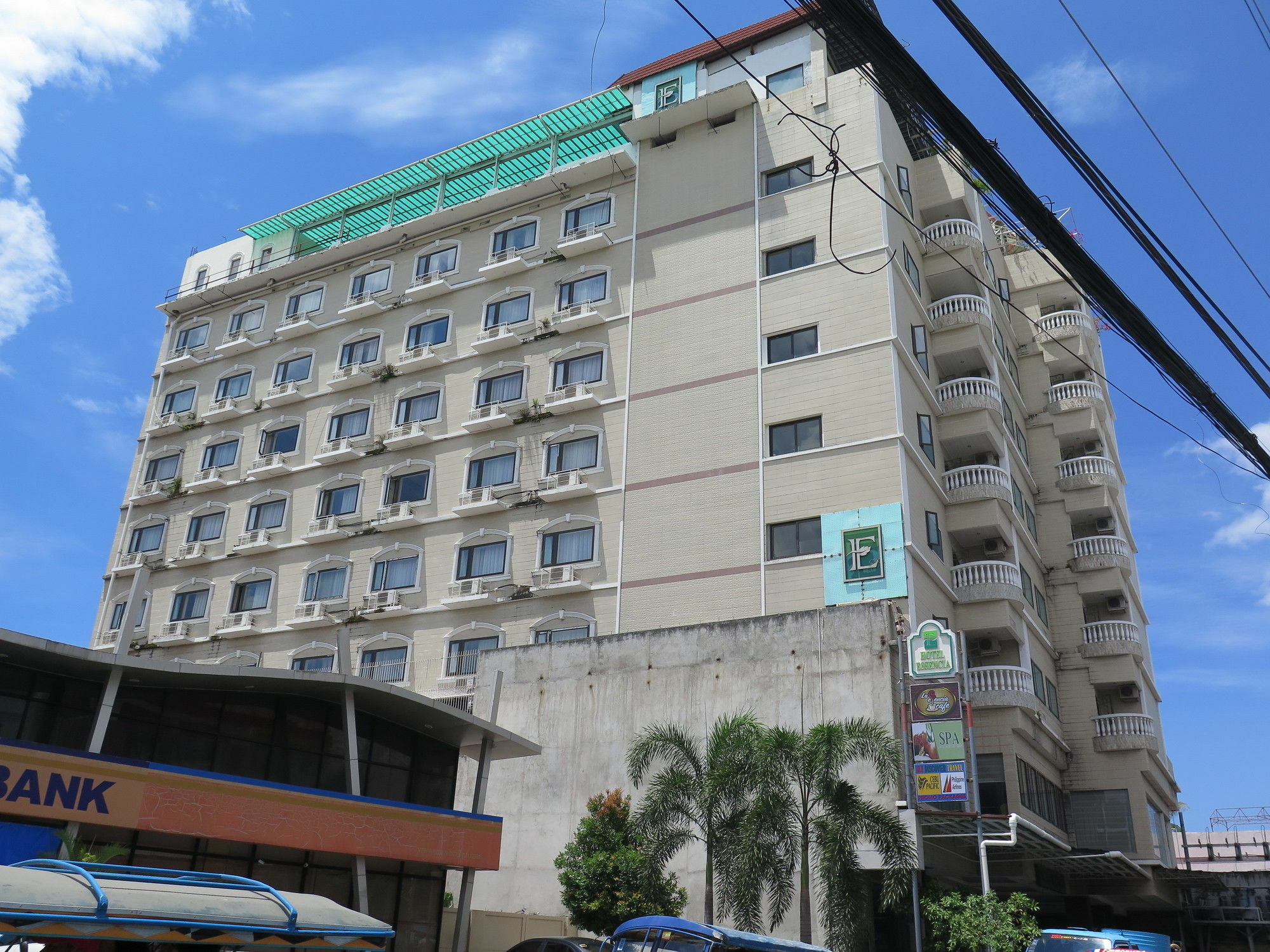 Hotel Essencia Dumaguete City Екстер'єр фото